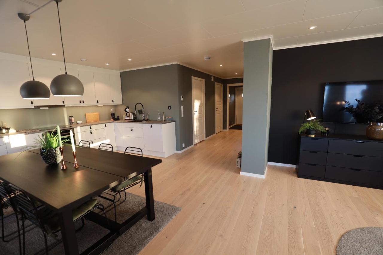 Modern Apartment With Seaview Hammarvika Exteriör bild